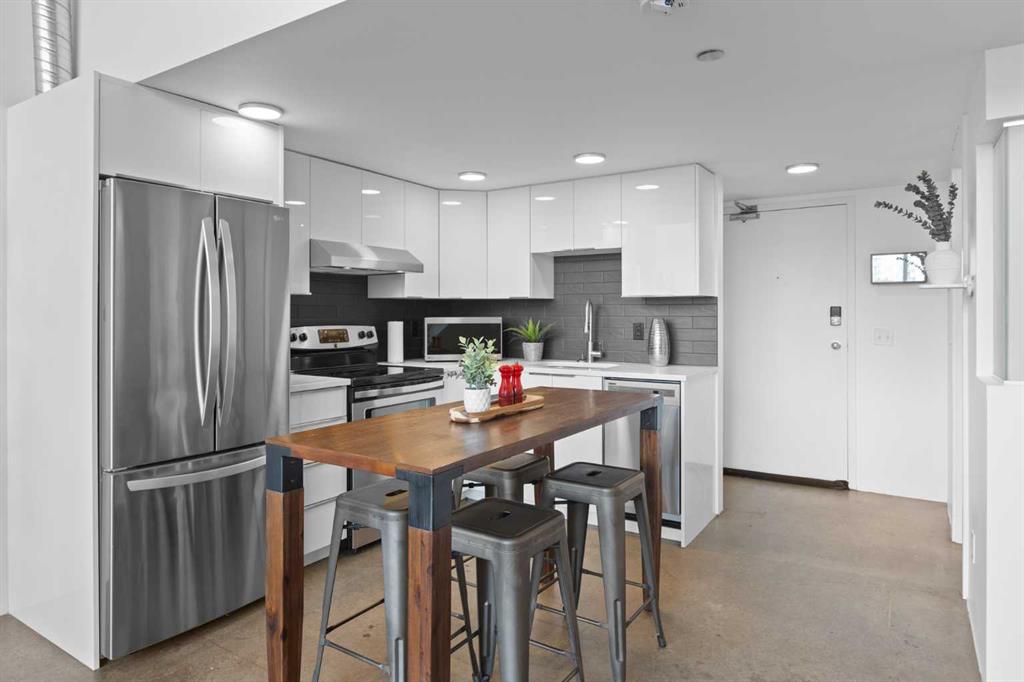 Third View of 510, 535 8 Avenue SE, Downtown East Village, Calgary, Alberta, T2G 5S9