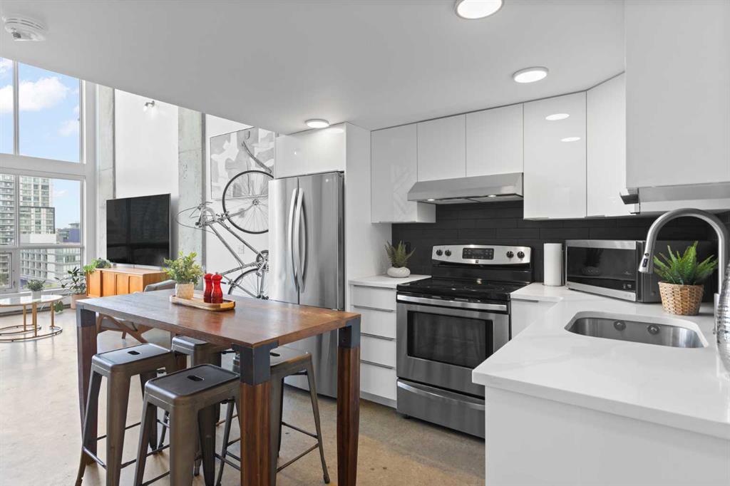 Fifth View of 510, 535 8 Avenue SE, Downtown East Village, Calgary, Alberta, T2G 5S9