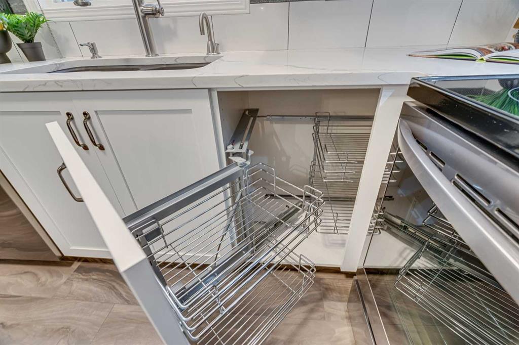 Fifth View of 8128, 304 Mackenzie Way SW, Luxstone, Airdrie, Alberta, T4B 3H8