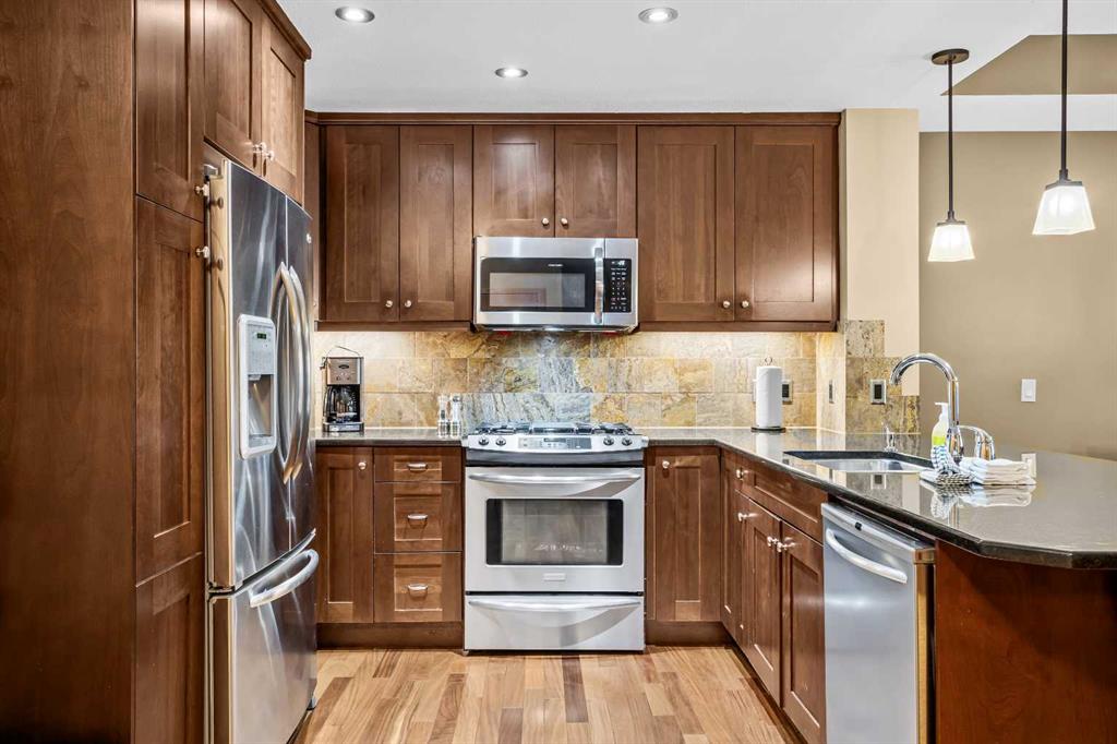 Fifth View of 112, 379 Spring Creek Drive , Spring Creek, Canmore, Alberta, T1W 0G8