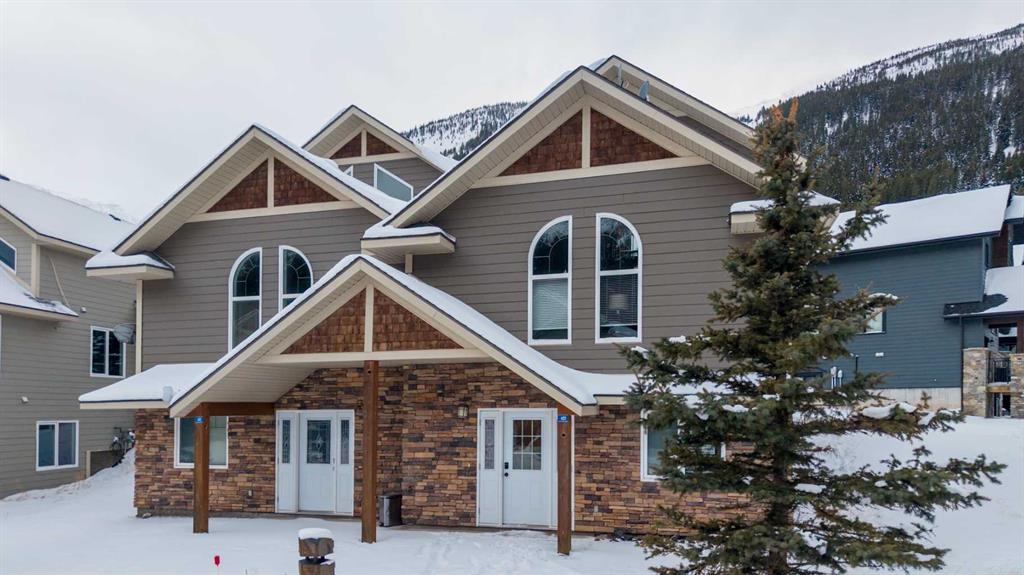 421 Castle Mountain Way  , A2274142, Alberta,