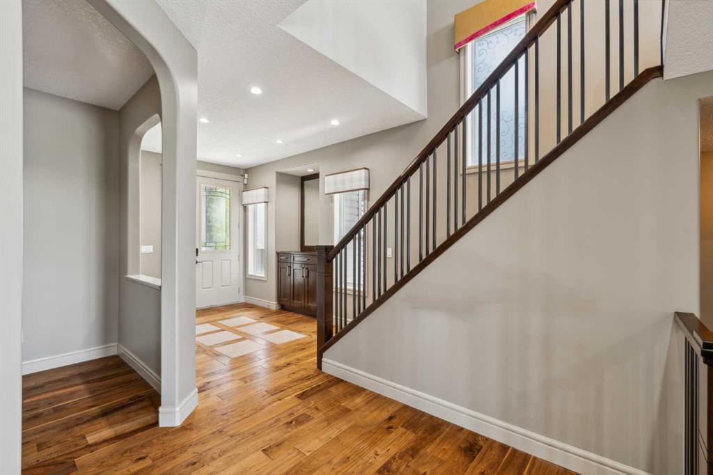 Fifth View of 152 Evansborough Way NW, Evanston, Calgary, Alberta, T3P 0M5