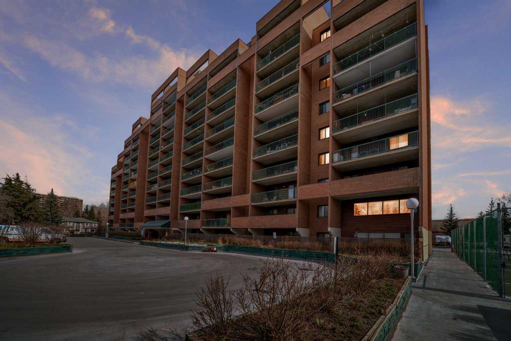 Second View of 309, 5204 Dalton Drive NW, Dalhousie, Calgary, Alberta, T3A 3H1