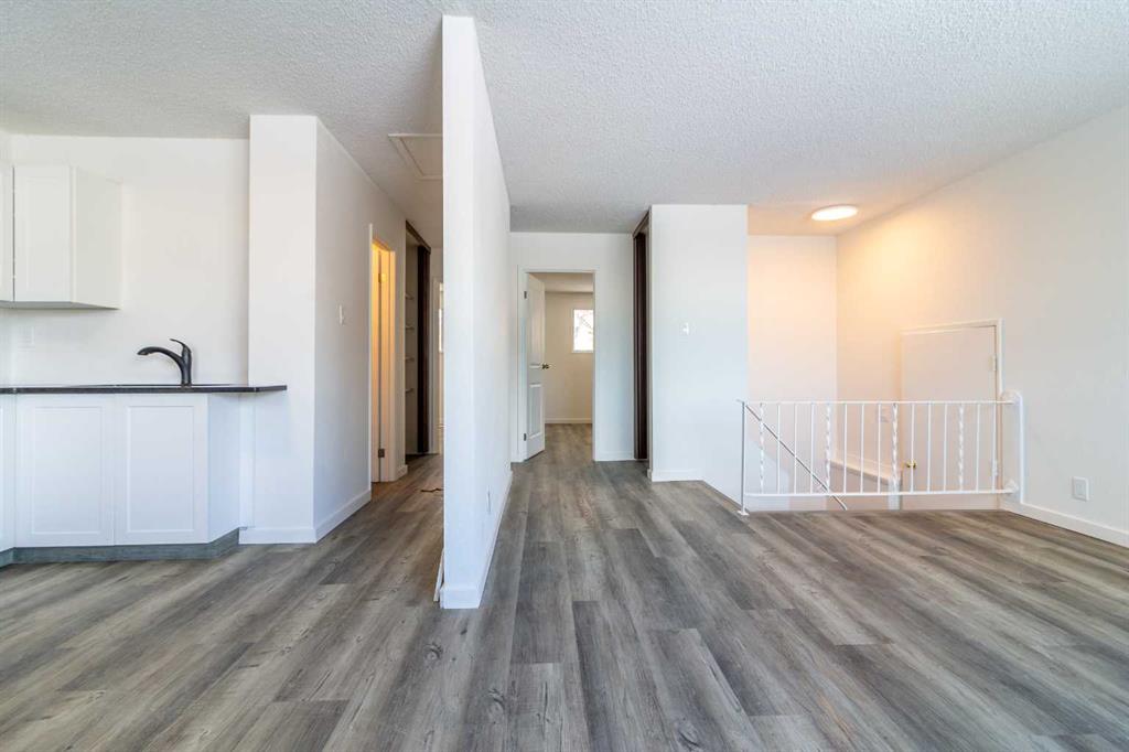 Fifth View of 74 Carleton Place W, Varsity Village, Lethbridge, Alberta, T1K 3X6