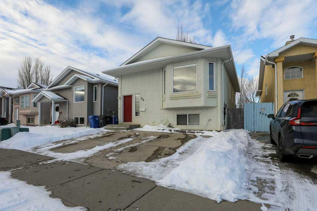 Third View of 279 Peigan Court  W, Indian Battle Heights, Lethbridge, Alberta, T1K7K6
