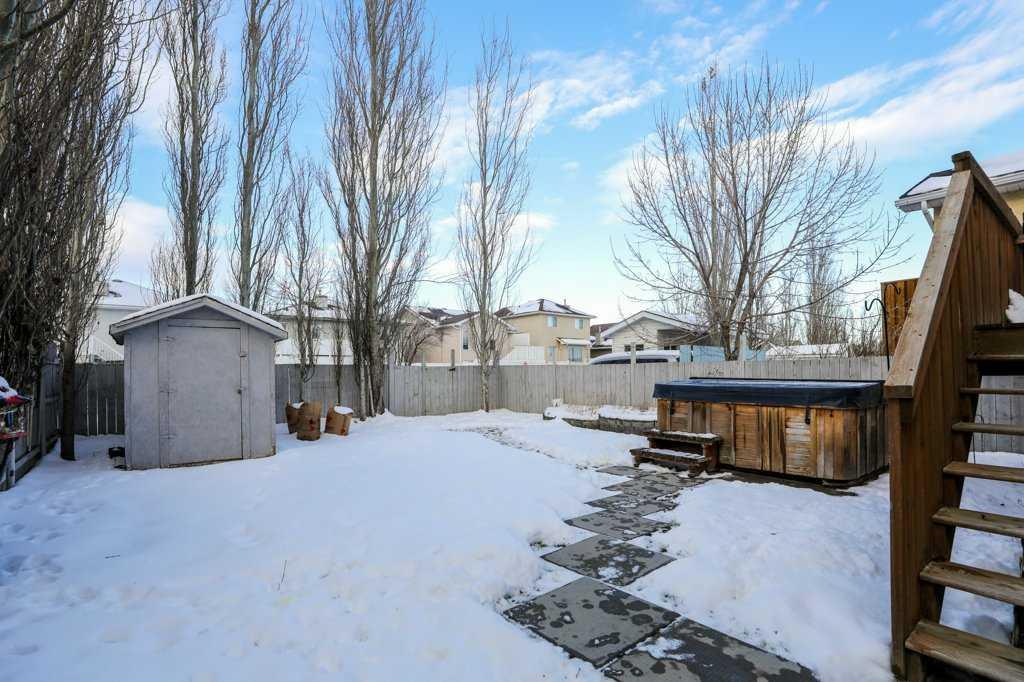 Fourth View of 279 Peigan Court  W, Indian Battle Heights, Lethbridge, Alberta, T1K7K6