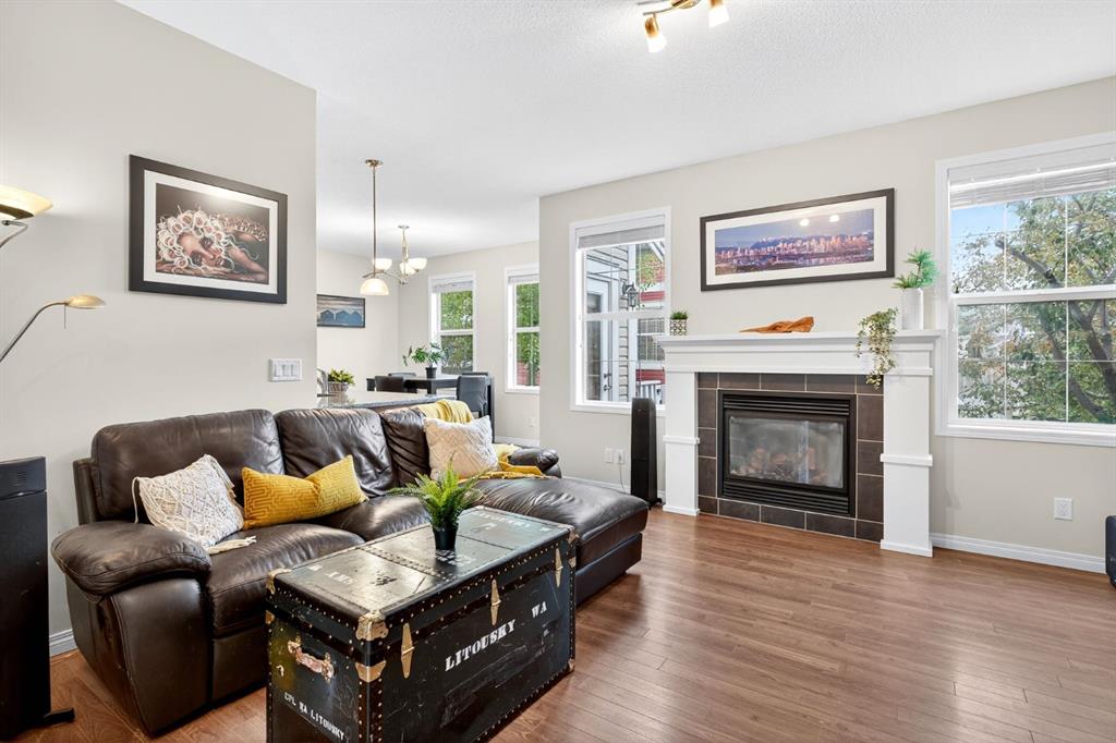 2002, 1001 8 Street NW, A2274337, Alberta,