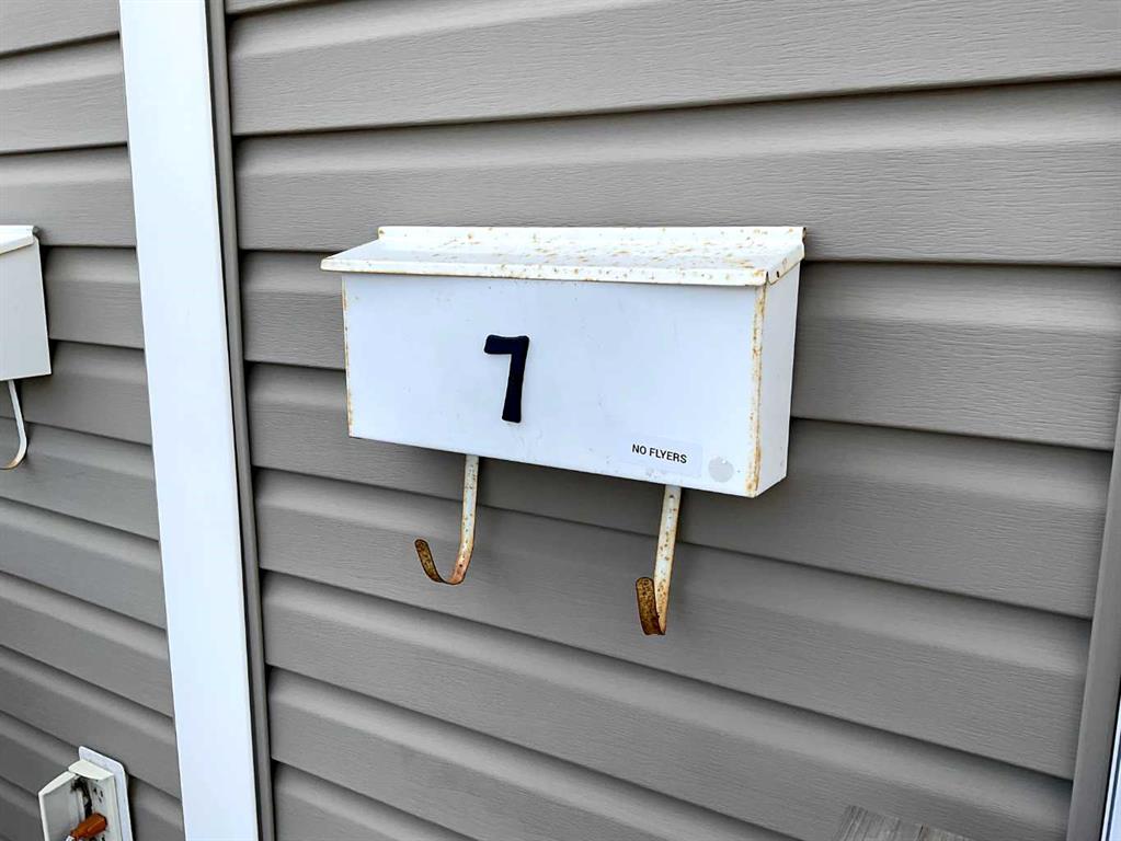 7, 1811 49 Avenue , A2274369, Saskatchewan,