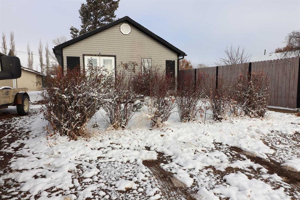 Third View of 8 Railway Avenue E, NONE, Schuler, Alberta, T0J 3B0