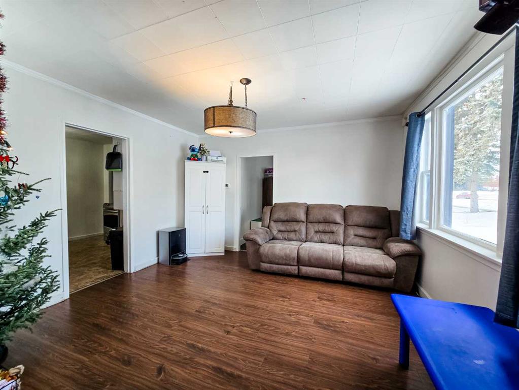 Fifth View of 4621 5 Avenue , Edson, Edson, Alberta, T7E 1C6