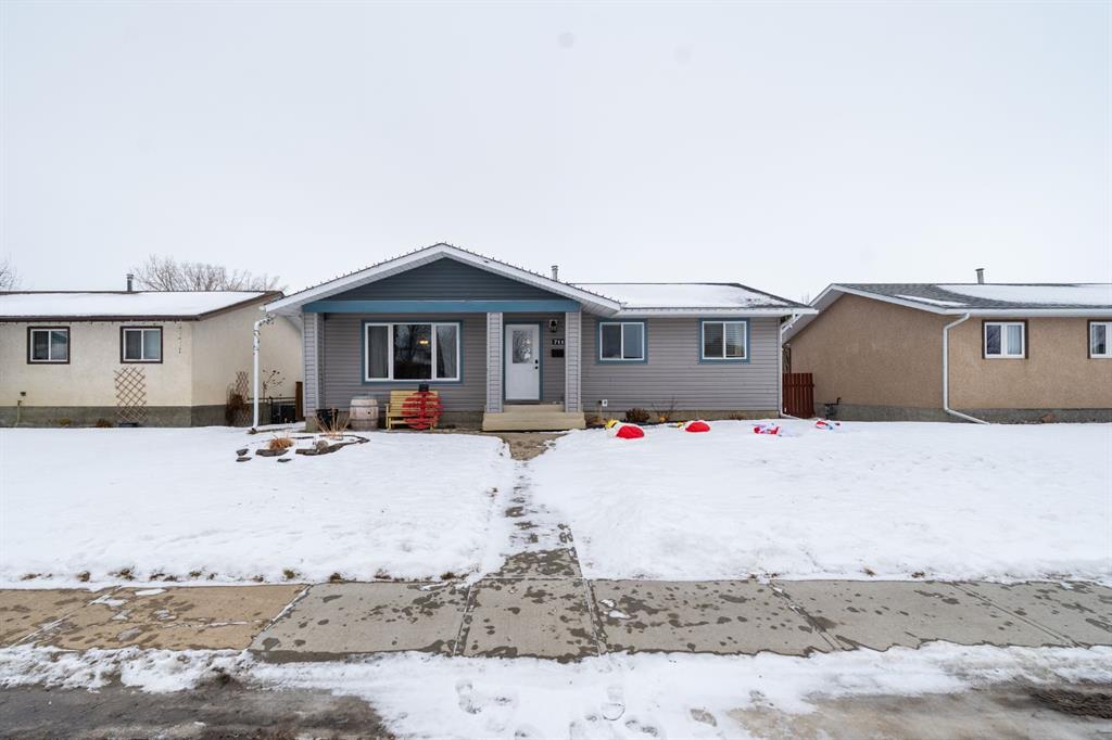 Third View of 711 Main Street S, NONE, Redcliff, Alberta, T0J2P2