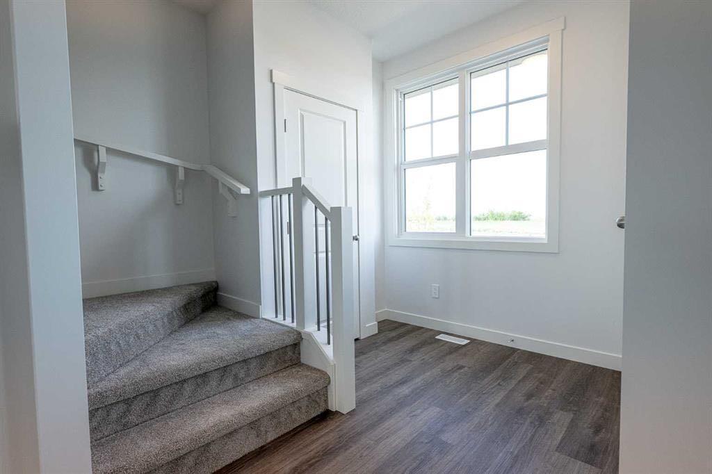 Third View of 8637 Copperwood Road , Easthaven, Grande Prairie, Alberta, T8X 0H4