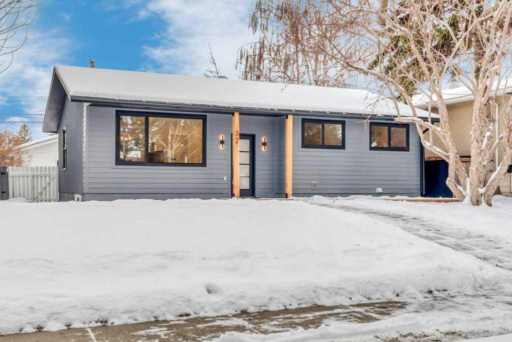 32 Allandale Close SE, A2274703, Alberta,