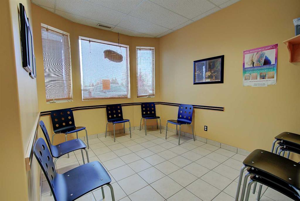 Fourth View of 1, 5021 Parkwood Road , Highway Commercial, Blackfalds, Alberta, T0M 0J0