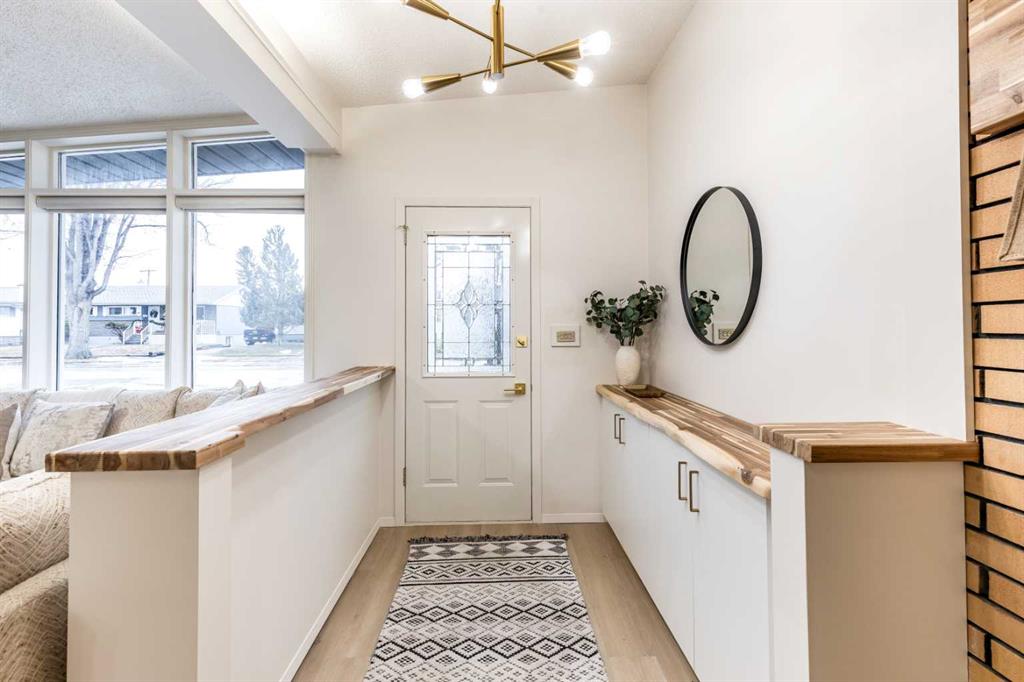 Fifth View of 150 11 Street NE, Northeast Crescent Heights, Medicine Hat, Alberta, T1A5T1