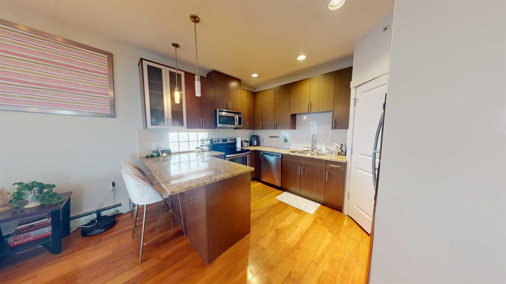 Fifth View of 204, 4704 Stanley Road SW, Elboya, Calgary, Alberta, T2S 2R2