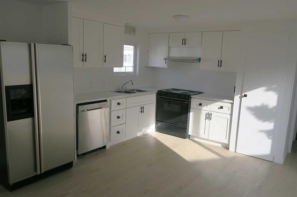 Third View of 817 Bayview Road , Brentwood_Strathmore, Strathmore, Alberta, T1P 1E2