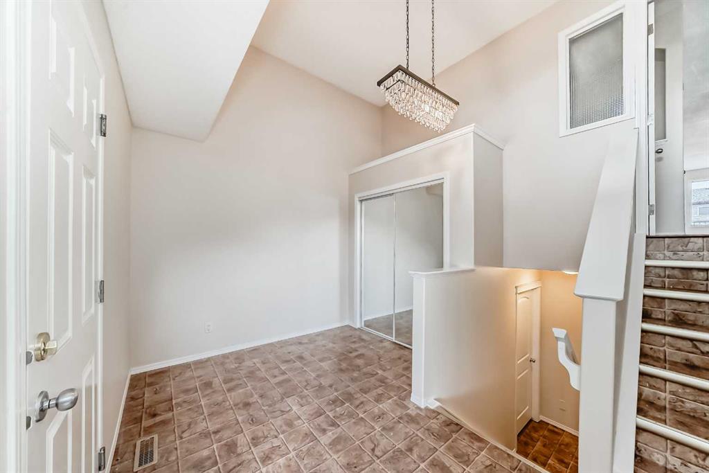 Third View of 576 Stonegate Way NW, Stonegate, Airdrie, Alberta, T4B 3C9