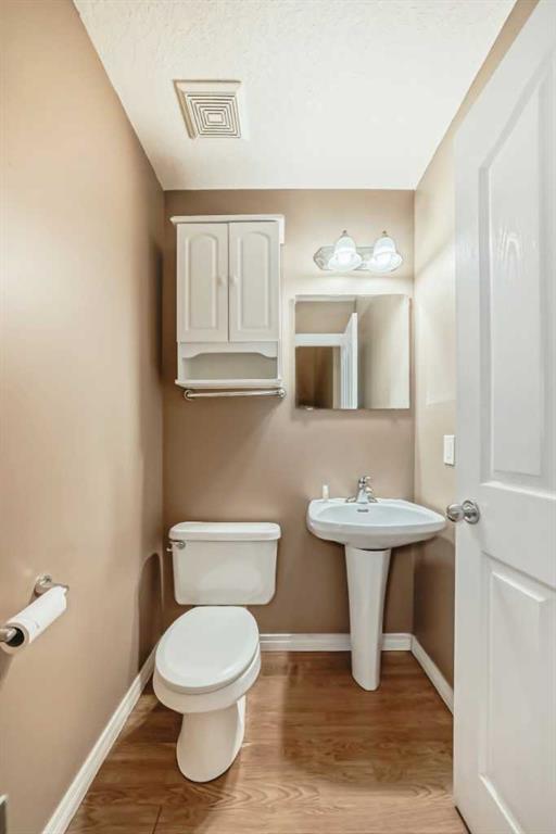 Fifth View of 310 Highwood Village Place NW, Highwood Village, High River, Alberta, T1V 1W1