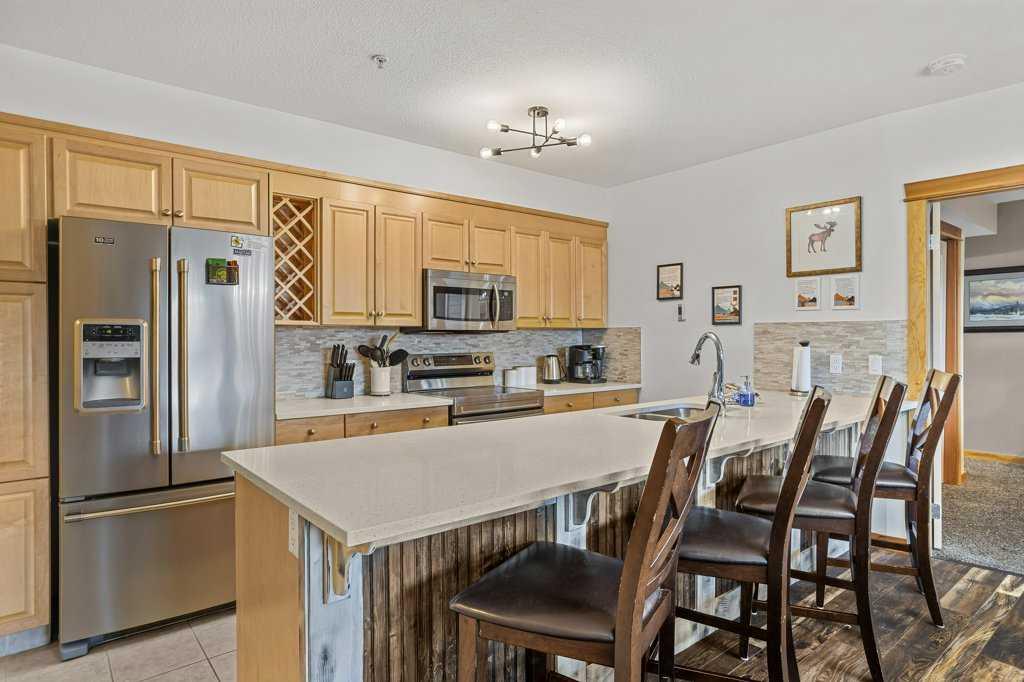 Third View of 206, 1160 Railway Avenue , Town Centre_Canmore, Canmore, Alberta, T1W 1P4