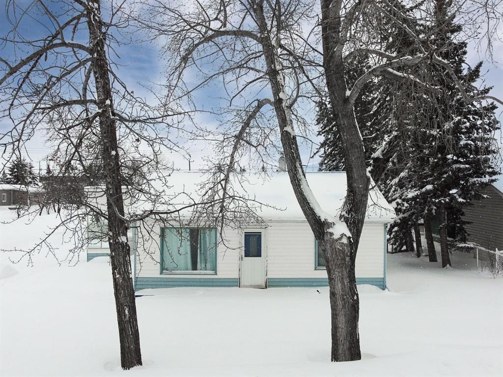 Third View of 103 3 Avenue SW, NONE, Falher, Alberta, T0H 1M0