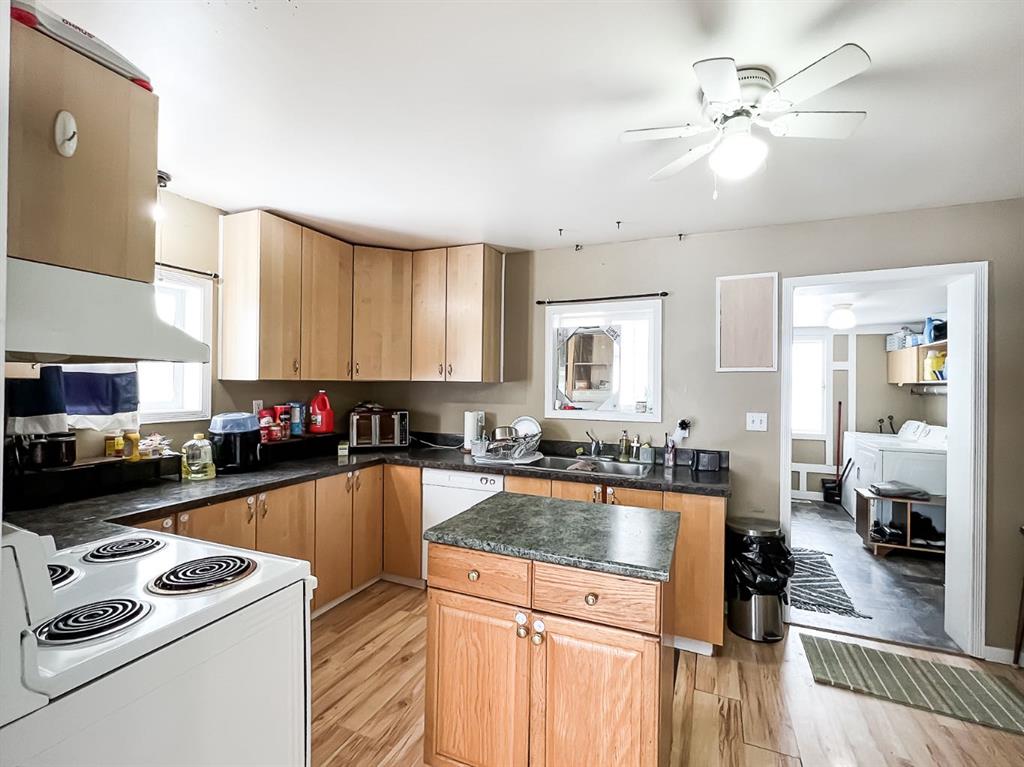 Fifth View of 103 3 Avenue SW, NONE, Falher, Alberta, T0H 1M0