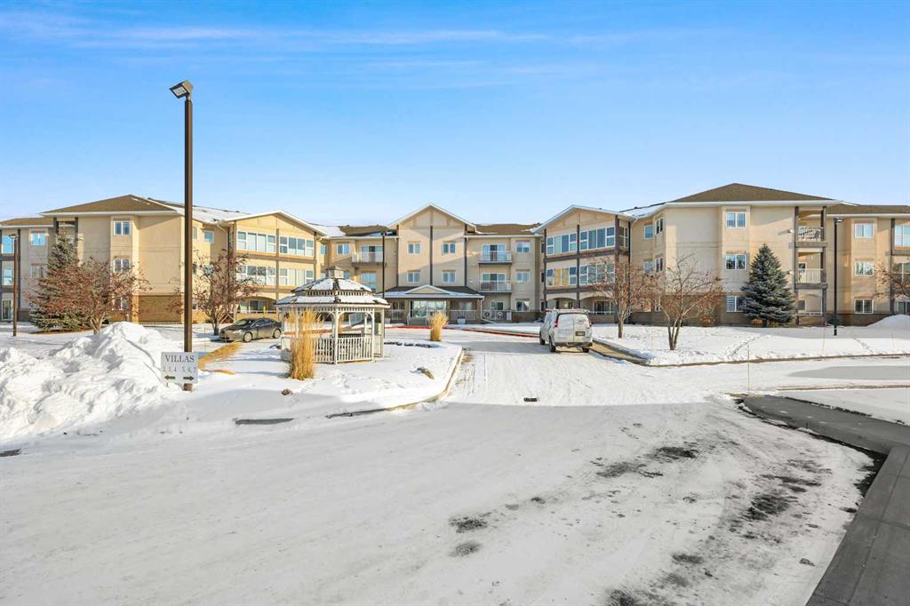 Fourth View of 104, 43 Westlake Circle , Westmount_Strathmore, Strathmore, Alberta, T1P 1T6