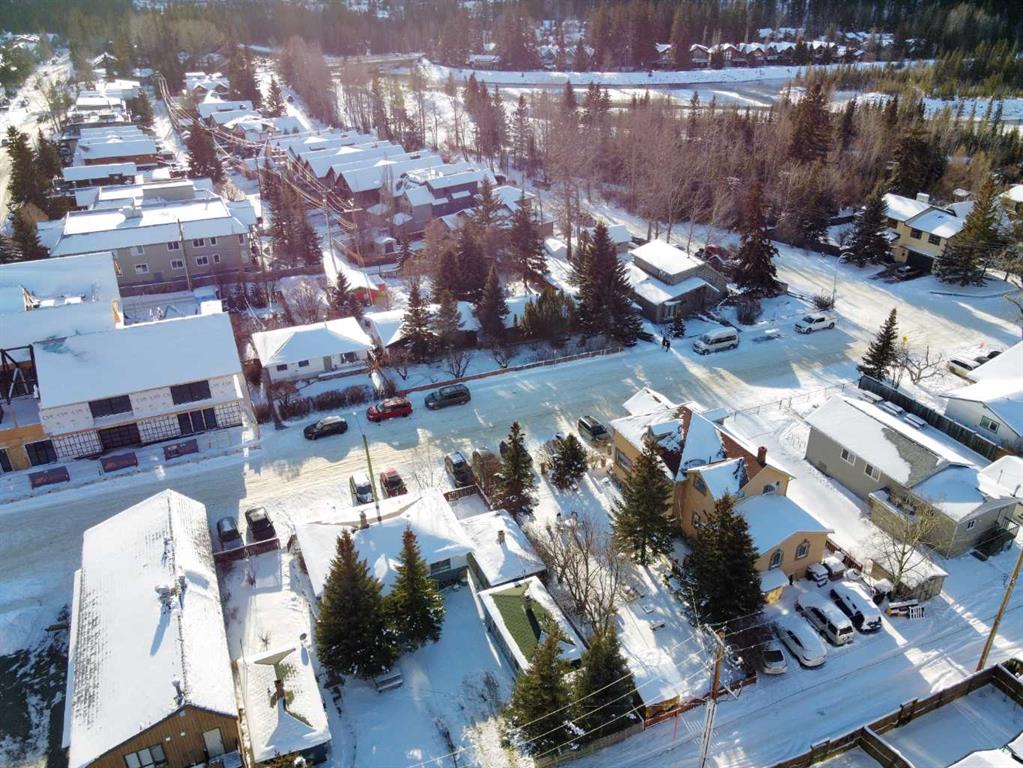 Third View of 906 8TH Street , South Canmore, Canmore, Alberta, T1W1P3