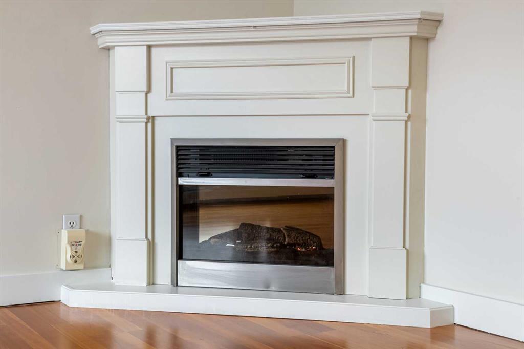 Fifth View of 302, 927 2 Avenue NW, Sunnyside, Calgary, Alberta, T2N 0E7