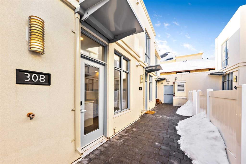 Fourth View of 308, 1611 28 Avenue SW, South Calgary, Calgary, Alberta, T2T 1J5