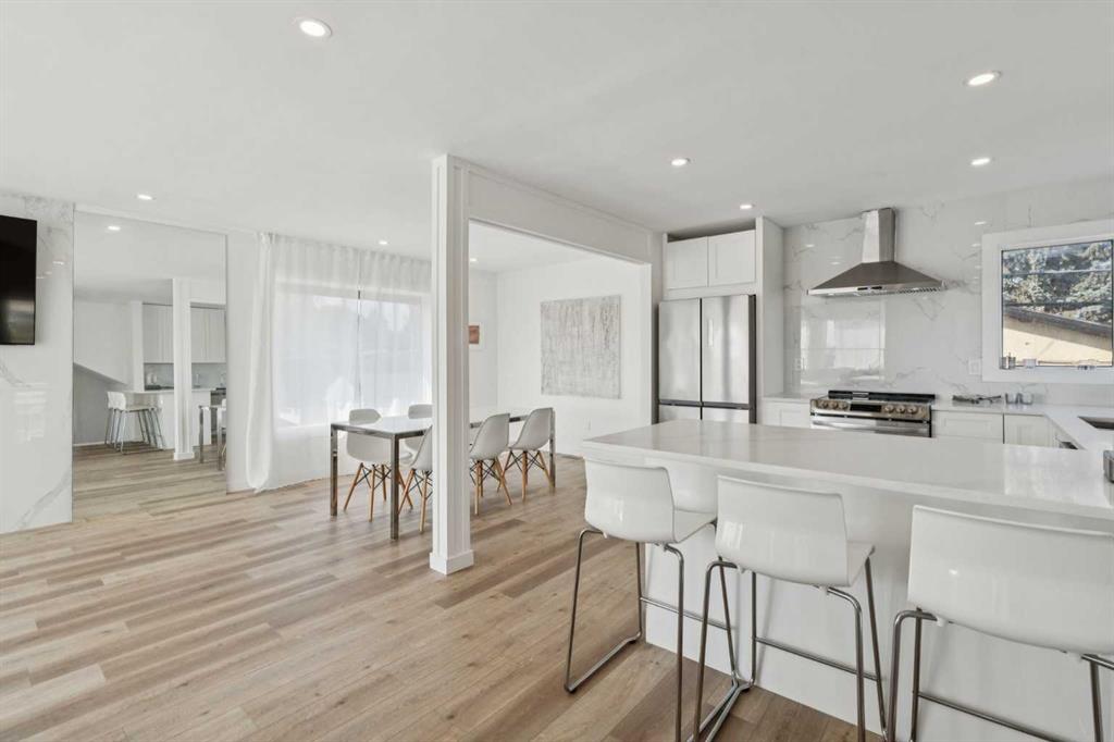 809 9 Street NE, A2275073, Alberta,