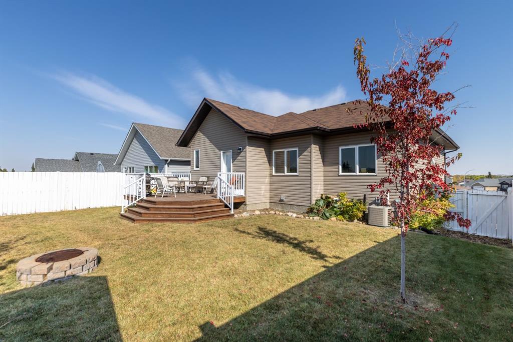 Fifth View of 6321 58 Avenue , Hazelwood Estates, Innisfail, Alberta, T4G0A4