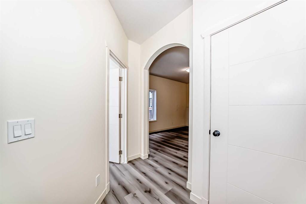 Fifth View of 2006 37 Street SE, Forest Lawn, Calgary, Alberta, T2B 0Y7