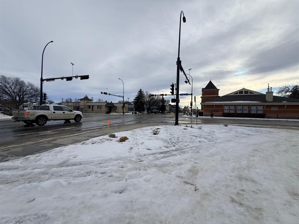 Fourth View of 219 Centre Street SW, Central High River, High River, Alberta, T1V 1M3