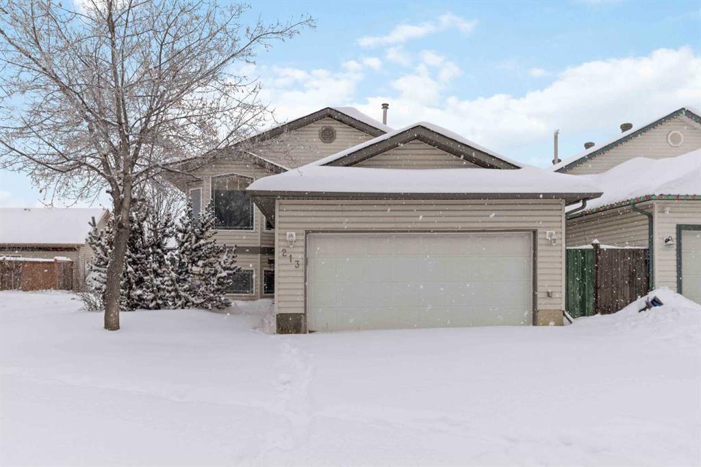 213 Diefenbaker Drive , A2275271, Alberta,