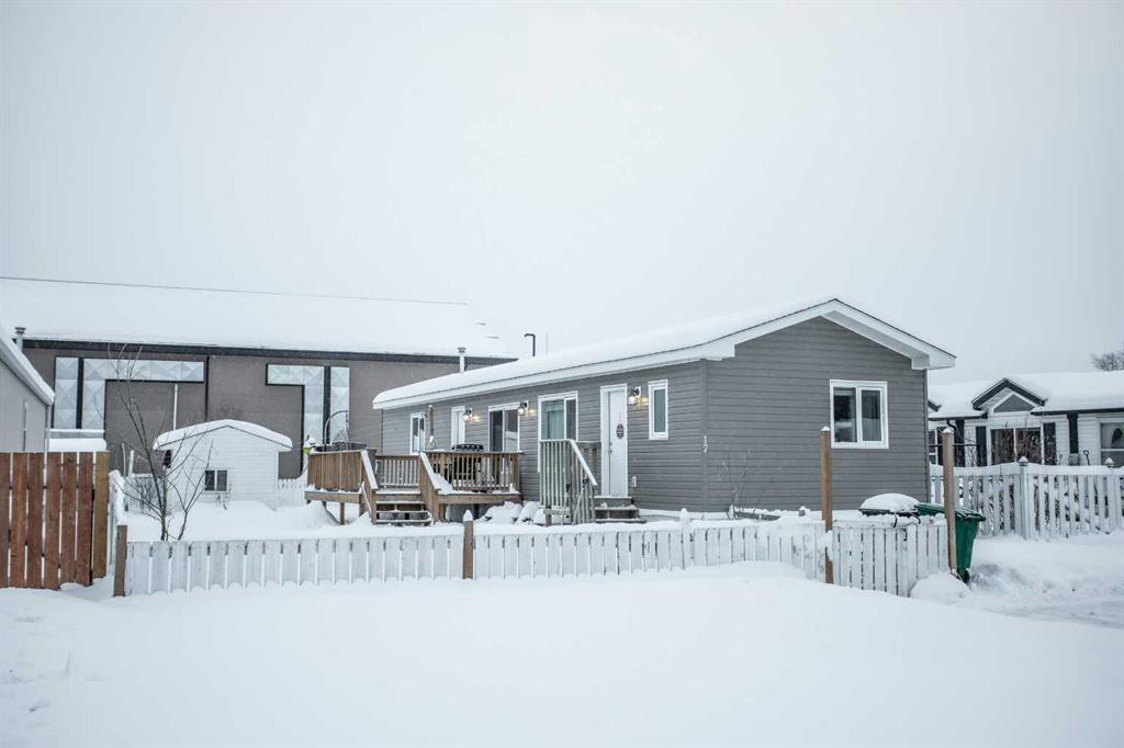 Main View of 17 Driftwood Drive , NONE, High Level, Alberta, T0H1Z0