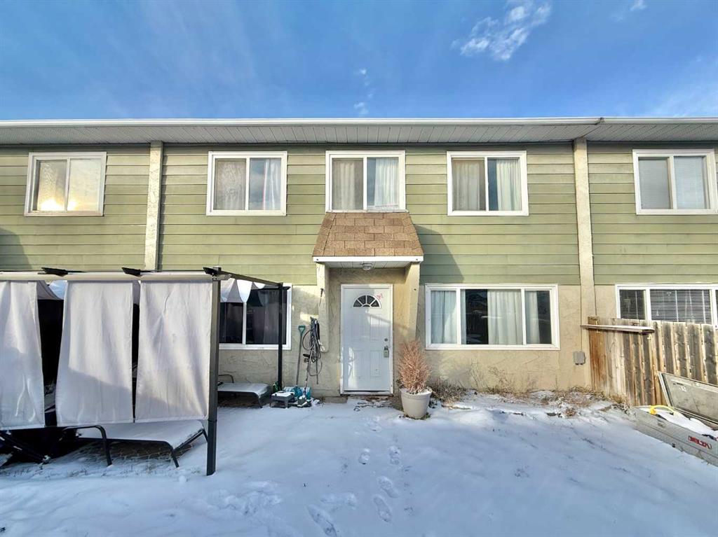 Second View of 24, 101 Mill Street , Hardisty, Hinton, Alberta, T7V1T3
