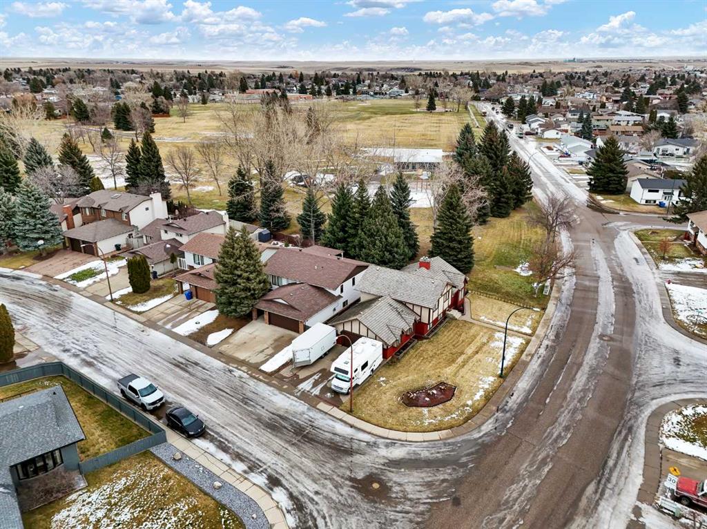 Fifth View of 7 Rideau Crescent SE, Ross Glen, Medicine Hat, Alberta, T1B 3X8