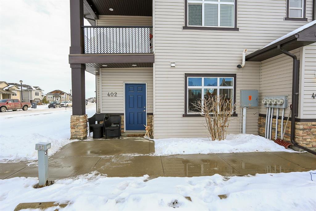 Third View of 402, 639 Oak Street , NONE, Springbrook, Alberta, T4S 0E5