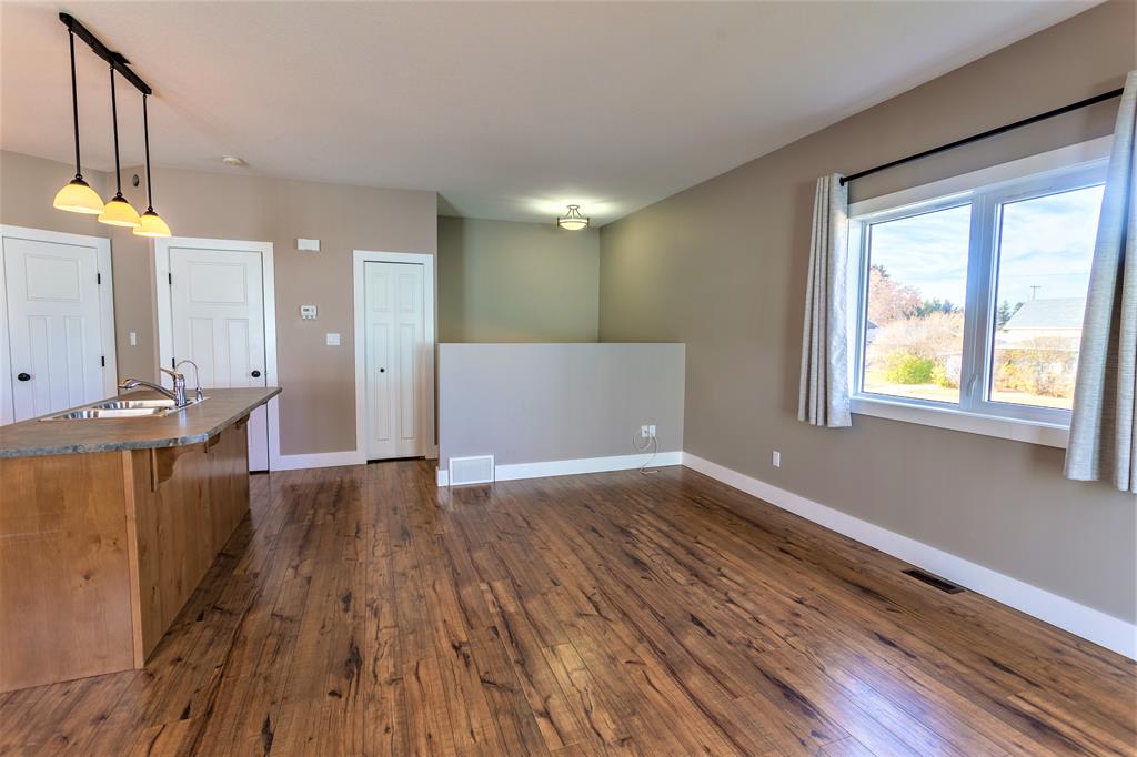 Fourth View of 211 Main Street , New Norway, New Norway, Alberta, T0B 3L0