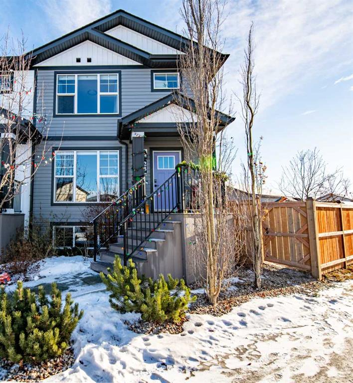 25 Hawthorn Place , A2275600, Alberta,
