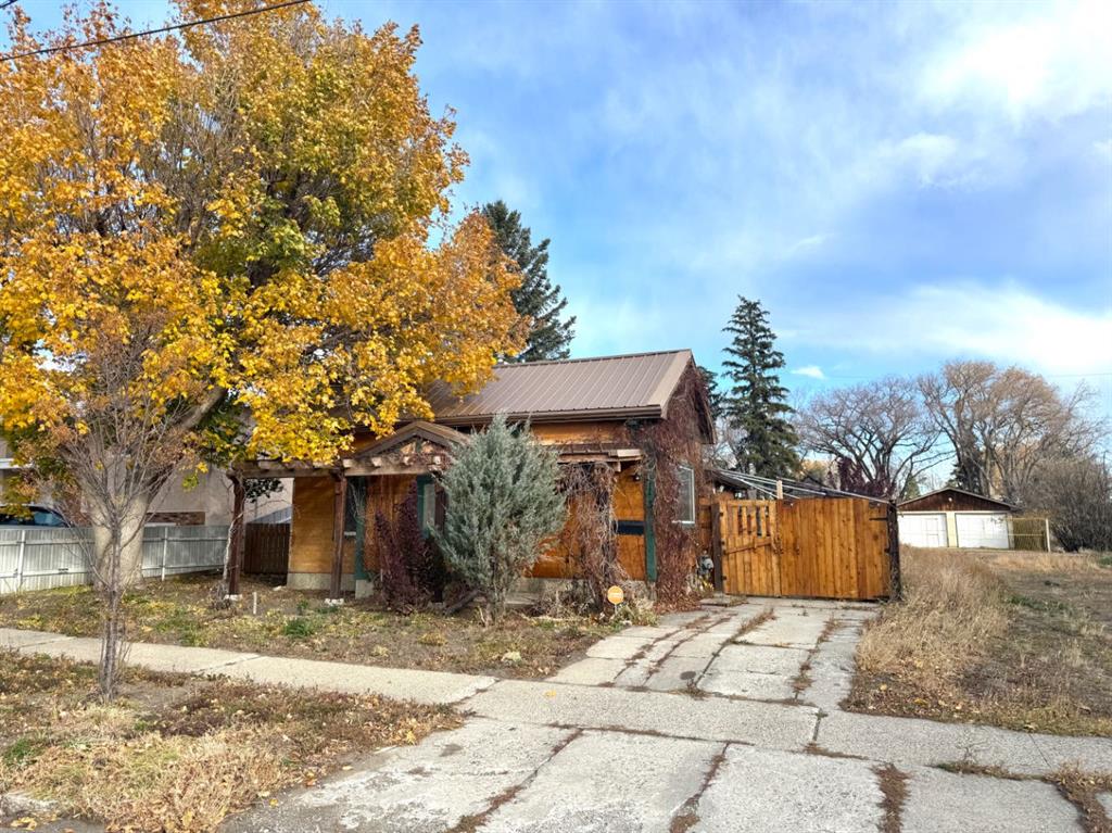 Third View of 513 19 Street N, Westminster, Lethbridge, Alberta, T1H 3K6