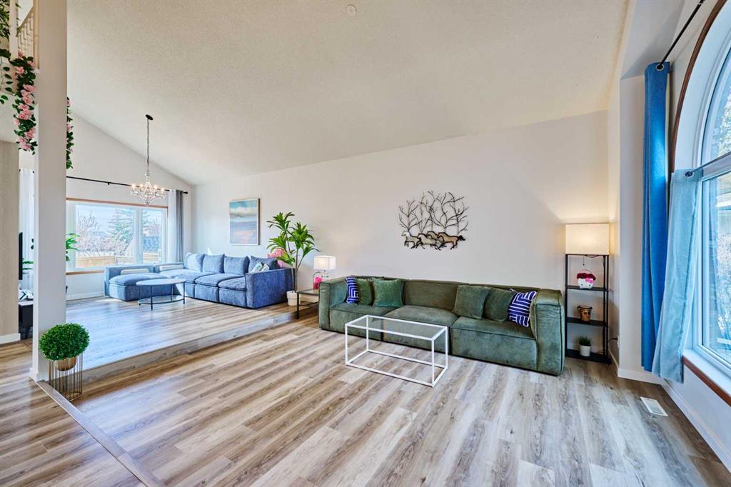 Fifth View of 15 Hawkbury Close NW, Hawkwood, Calgary, Alberta, T3G 3N2