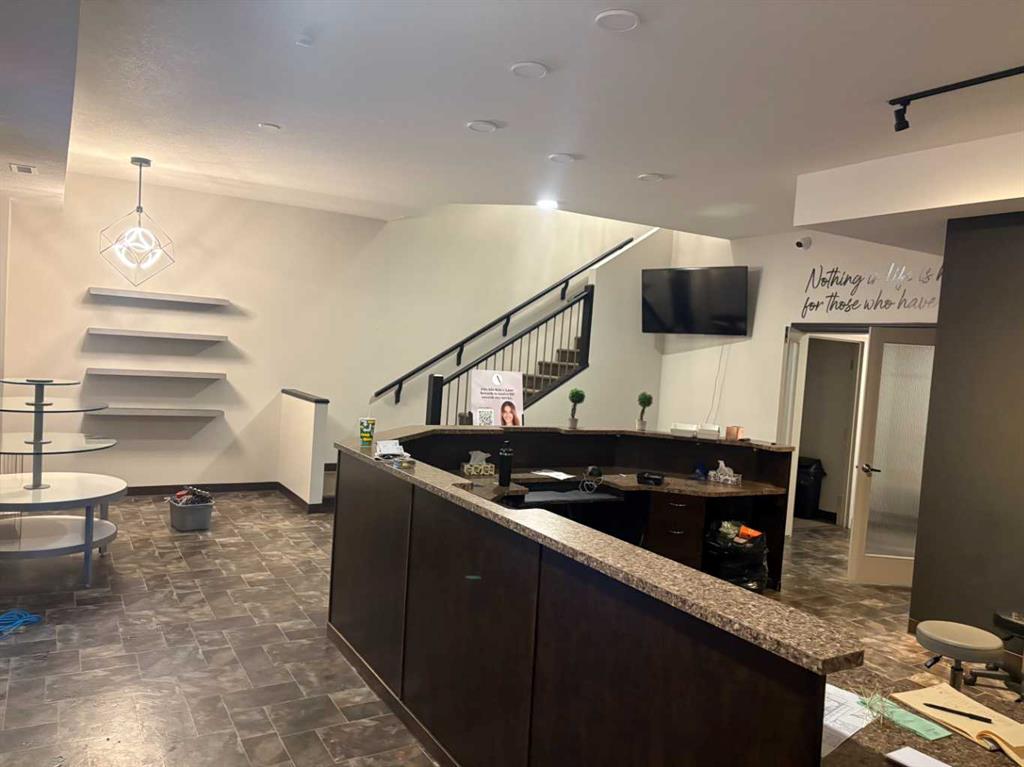 Third View of #60, 491 WT Hill Boulevard S, Wt Hill Business Park, Lethbridge, Alberta, T1J 1Y6