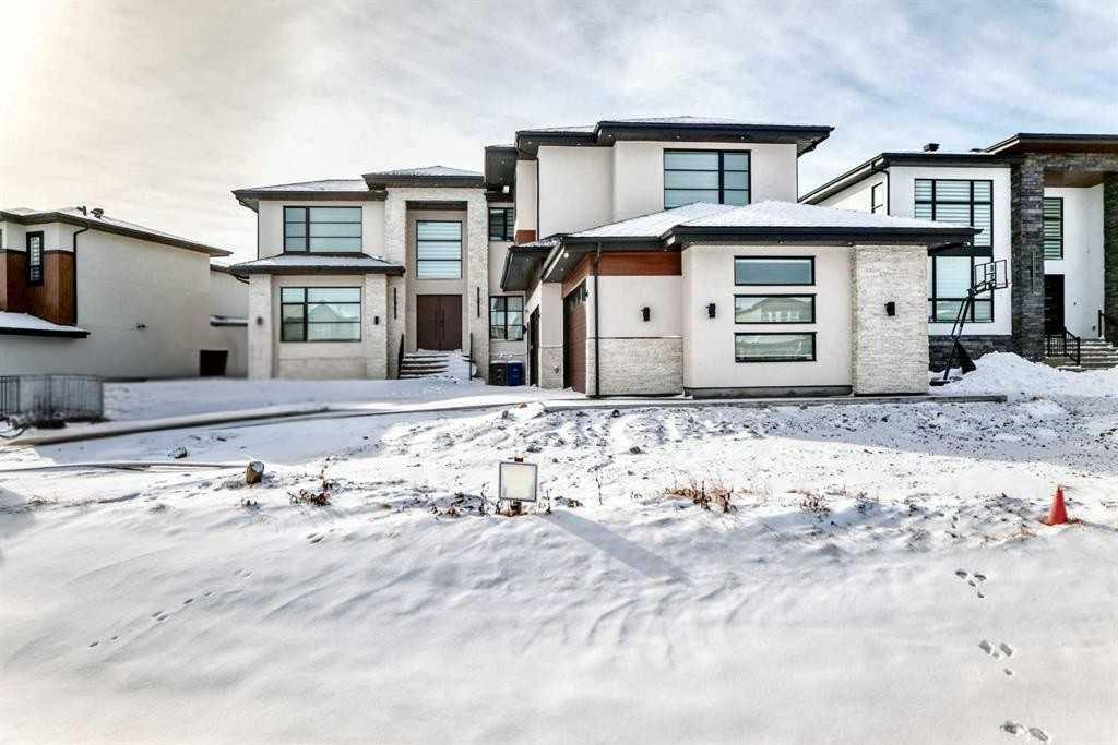 13 Trinity Road , A2275830, Alberta,