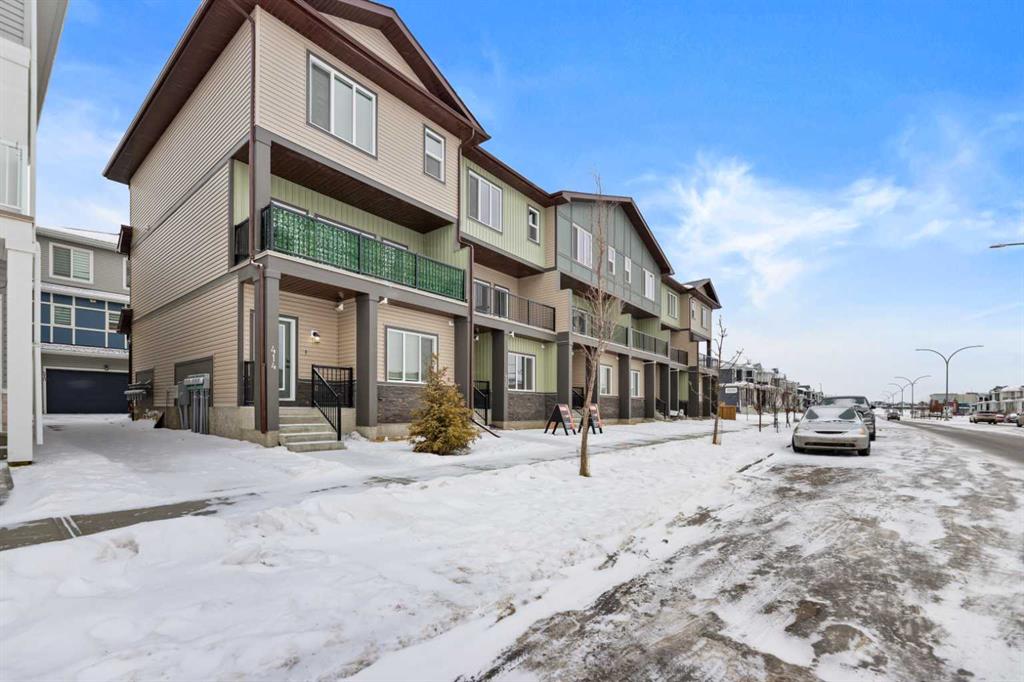 414 Corner Meadows Square NE, A2275881, Alberta,