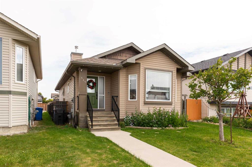 619 Florence Ho Leong Crescent N, A2275985, Alberta,