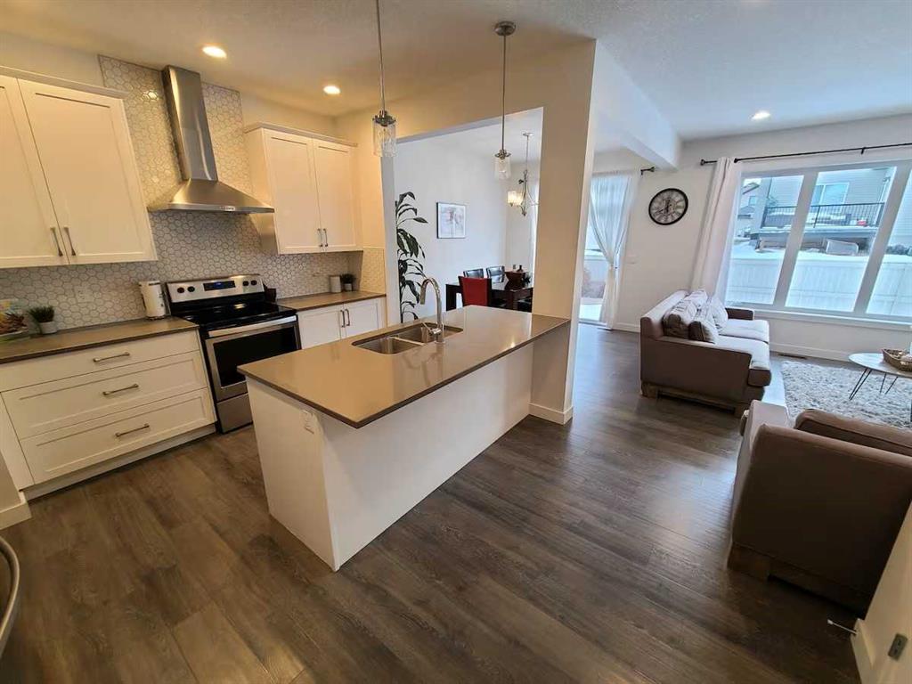 Fourth View of 337 Bayview Way SW, Bayview, Airdrie, Alberta, T4B4H4