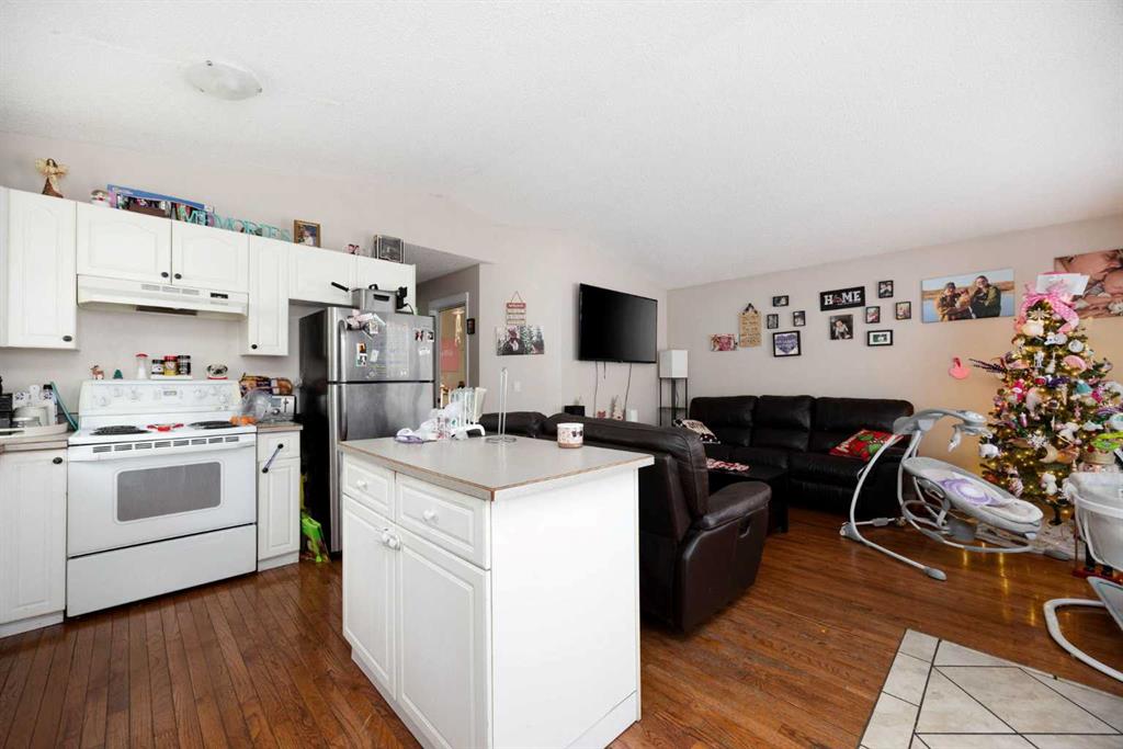 Fifth View of 145 Laurier Road , Timberlea, Fort McMurray, Alberta, T9K 2L4