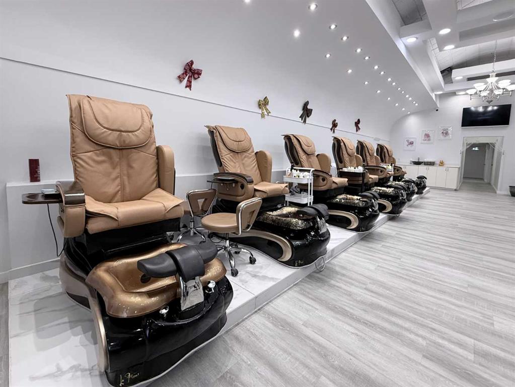 Third View of D245, 9737 Macleod Trail SW, Haysboro, Calgary, Alberta, T2J0P6